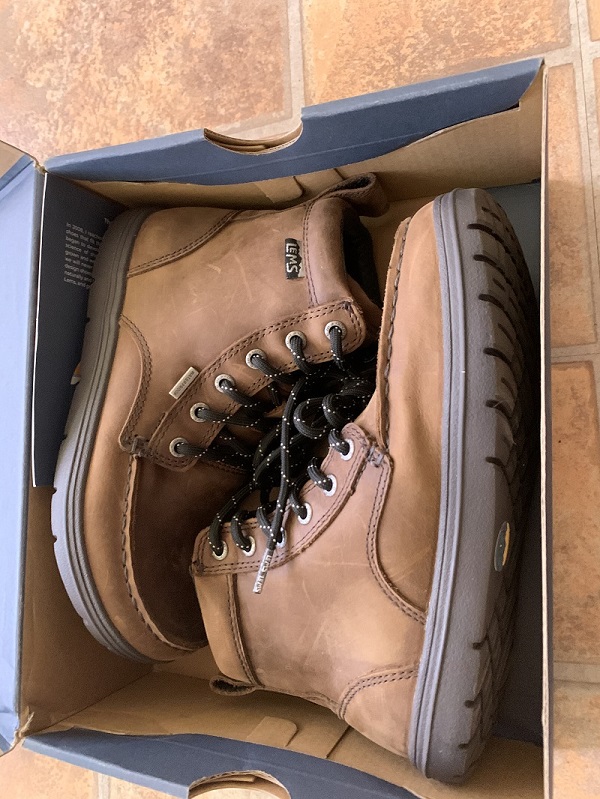 waterproof boulder boot review
